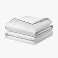 All-Season Silk Comforter, Quilt and Duvet Insert for Hot Sleepers, 100% Silk Fill with 100% Cotton Shell, Luxuriously Soft, Moisture-Wicking, White, Silk Weight: 3.2lbs - Queen Size (90" x 90")