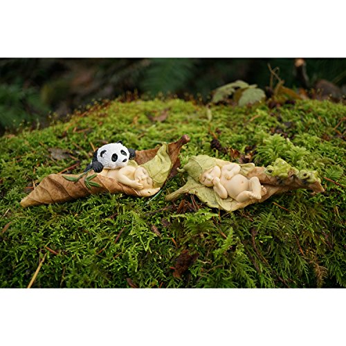 Miniature Fairy Garden and Terrarium Statue, Sleeping Fairy Baby with Frogs - view 3
