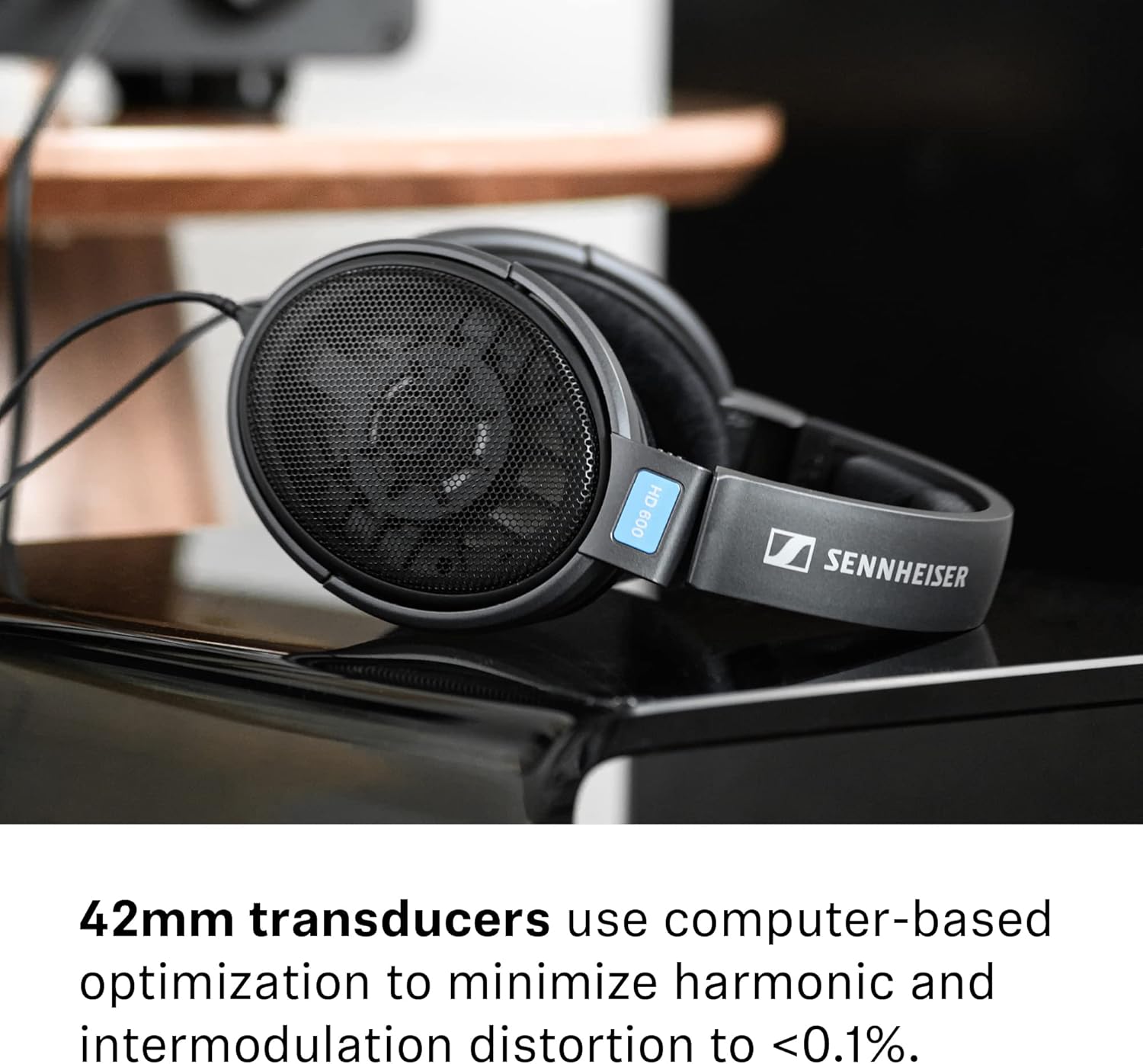 Sennheiser HD600 Headphones - view 4