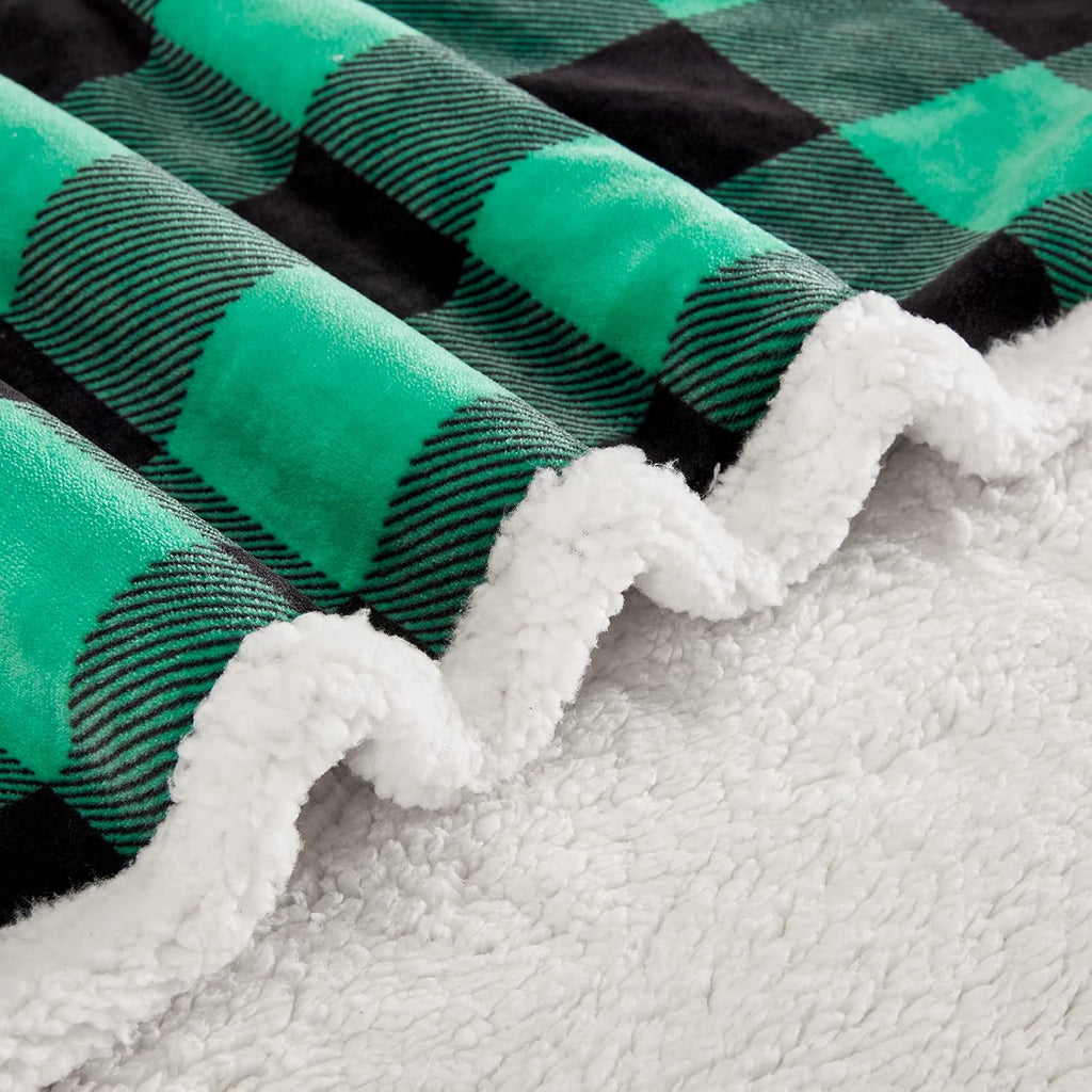 Sherpa green and black buffalo plaid christmas twin blanket 60" x 70", fuzzy fluffy soft cozy blanket, fleece flannel plush microfiber blanket for couch bed sofa (green and black) - view 3