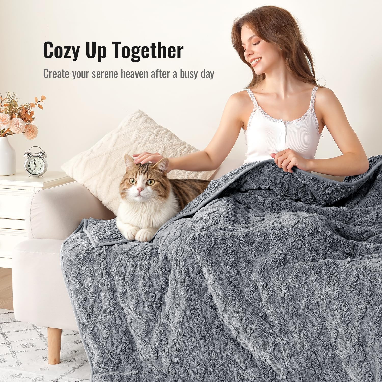 Jacquard Weighted Blankets for Adults Queen Size 15lbs, Dual-Sided Soft Sherpa Heavy Blanket, Thick Blanket Throw for Sleeping, 60 x 80 Inches, Light Grey - view 4